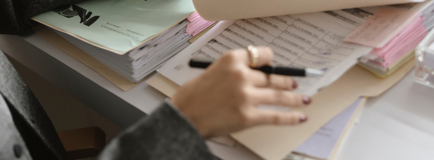 Planificación financiera para meses altos y bajos en tu florería